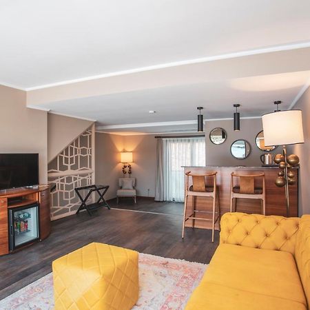 Orka Cove Hotel Penthouse & Suites Adults Only 厄吕代尼兹 外观 照片