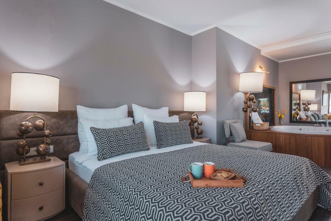 Orka Cove Hotel Penthouse & Suites Adults Only 厄吕代尼兹 外观 照片